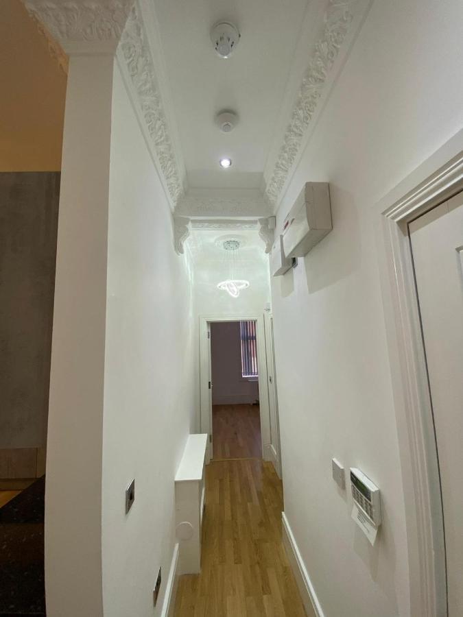 Luxury Apartment Apt4 Вулвергемптон Экстерьер фото